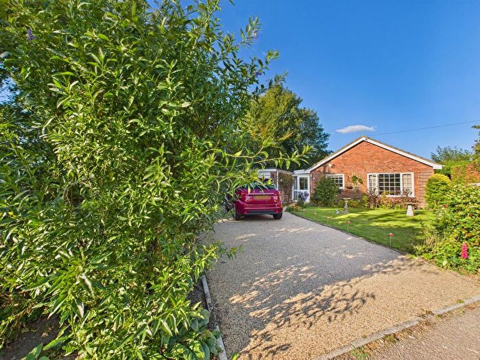 3 Bedroom Detached Bungalow For Sale In Orchard Close, Roughton, Norwich, NR11