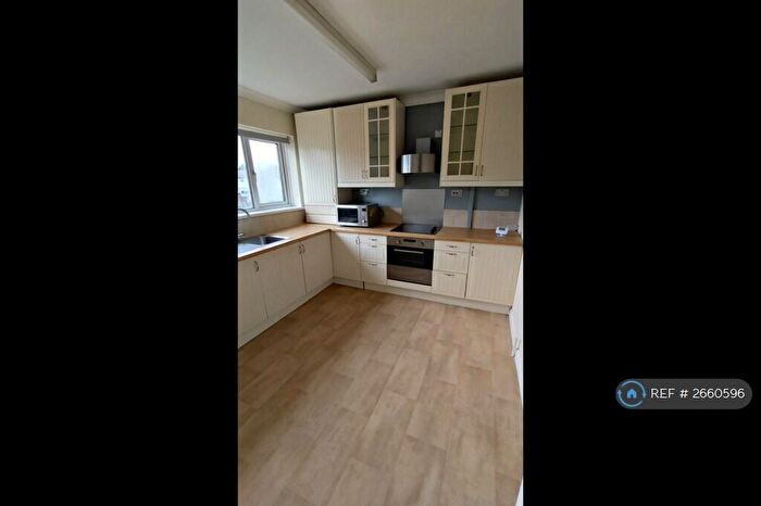 1 Bedroom Flat To Rent In Freshwater Drive, Poole, BH15