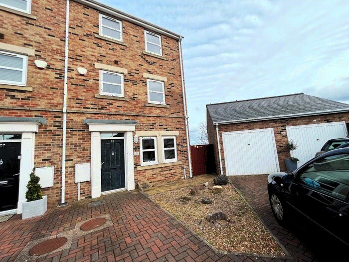 3 Bedroom End Of Terrace House To Rent In Beamish Rise, Stanley, County Durham, DH9