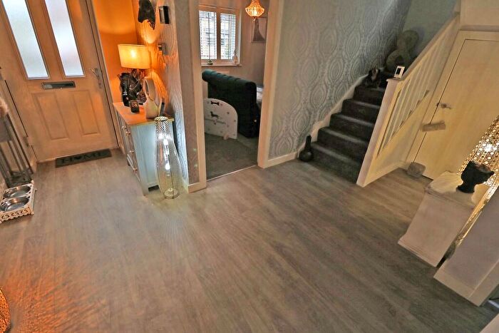 3 Bedroom Bungalow For Sale In Christophers Meadow, West Butterwick, DN17
