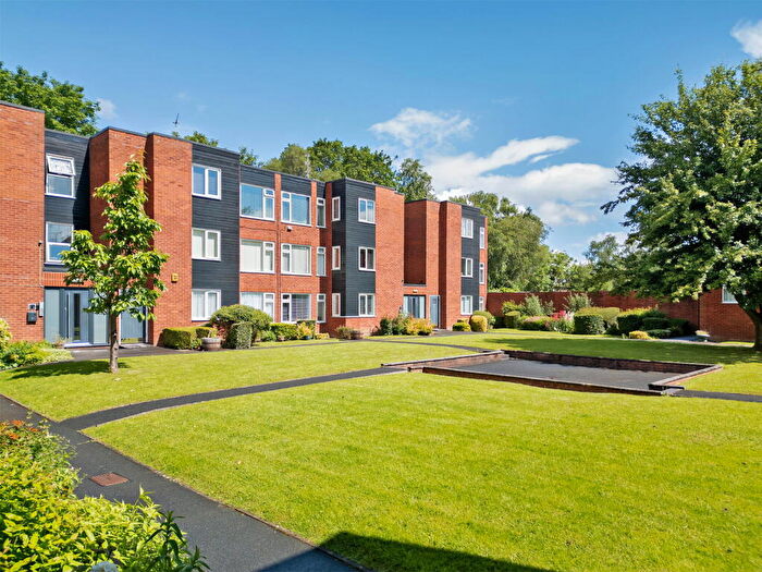 2 Bedroom Apartment To Rent In Blackmoor Court, Alwoodley, Leeds, LS17