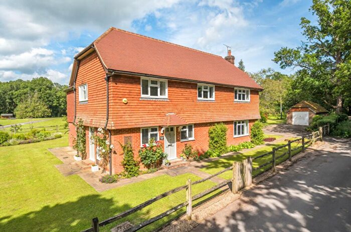 5 Bedroom Detached House For Sale In Marringdean Road, Billingshurst, RH14