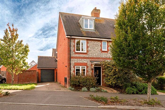 3 Bedroom Semi Detached House For Sale In Hornbeam Avenue, Angmering, West Sussex, BN16