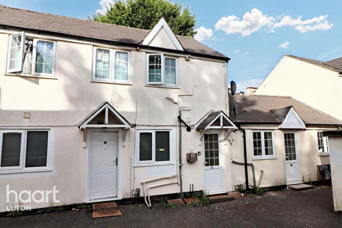 1 Bedroom Apartment For Sale In Ashton Road, Luton, LU1