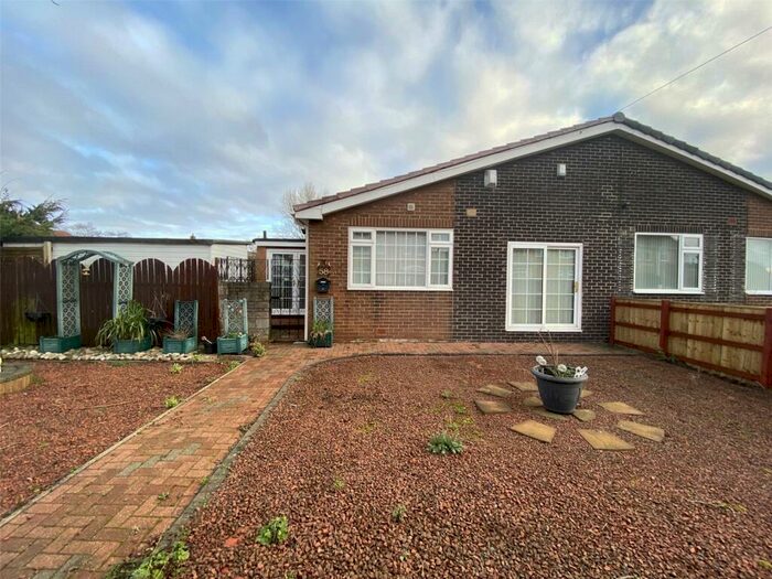 2 Bedroom Bungalow For Sale In Park Lane, Winlaton, Tyne And Wear, NE21