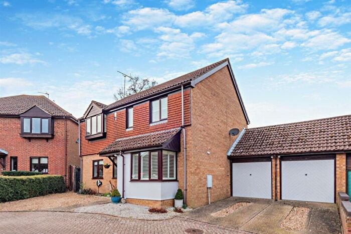 4 Bedroom Detached House For Sale In Culme Close, Oundle, PE8