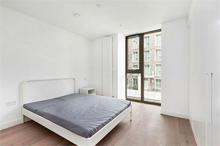 1 Bedroom Flat To Rent In Commodore House, Royal Wharf, London, E16