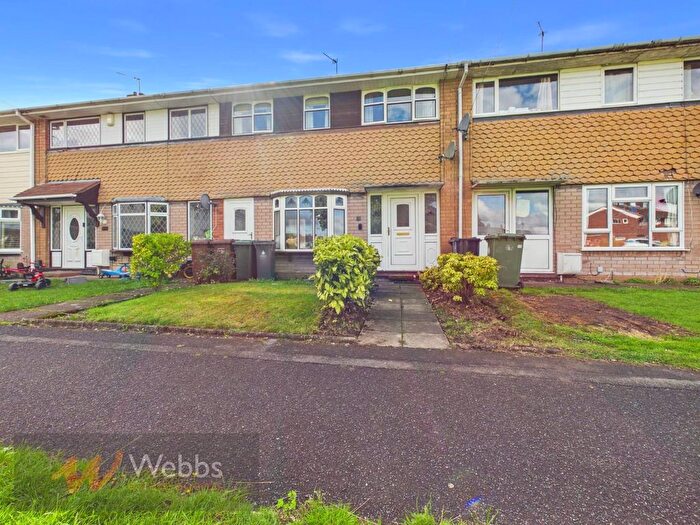3 Bedroom Terraced House To Rent In Buxton Road, Walsall, WS3