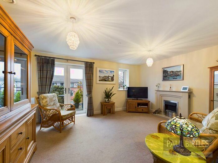 1 Bedroom Retirement Property For Sale In Adlington House, Moorside Road, Urmston, Trafford, M41