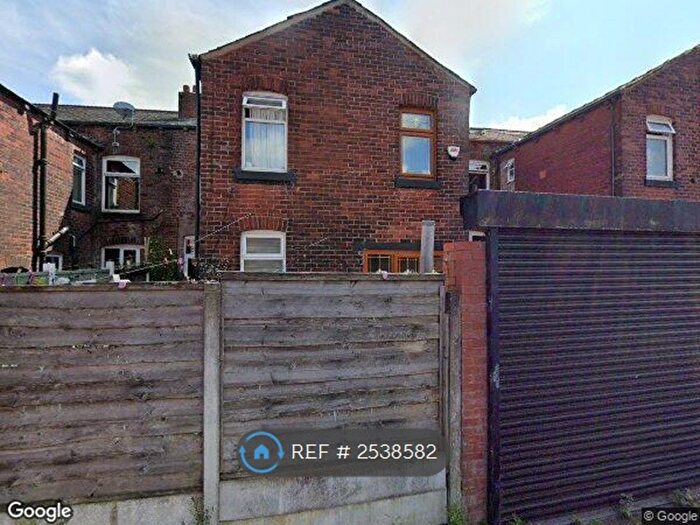 3 Bedroom Terraced House To Rent In Waverley Road, Bolton, BL1
