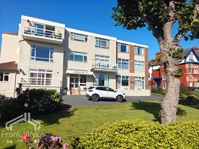 2 Bedroom Flat For Sale In Flat, Whitehall Court, Clifton Drive South, Lytham St. Annes, Lancashire, FY8
