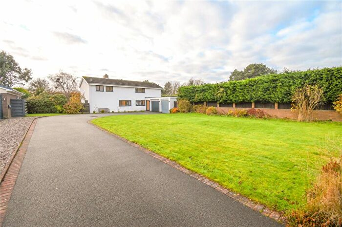 4 Bedroom Detached House For Sale In Cunningham Close, Caldy, Wirral, CH48