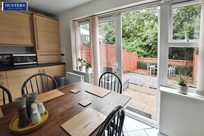 4 Bedroom Town House For Sale In Woodcross Avenue, Scunthorpe, DN16