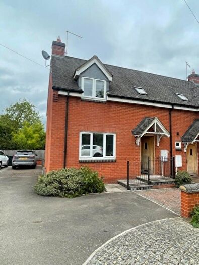 2 Bedroom Semi-Detached House To Rent In Furtho Lane, NN12