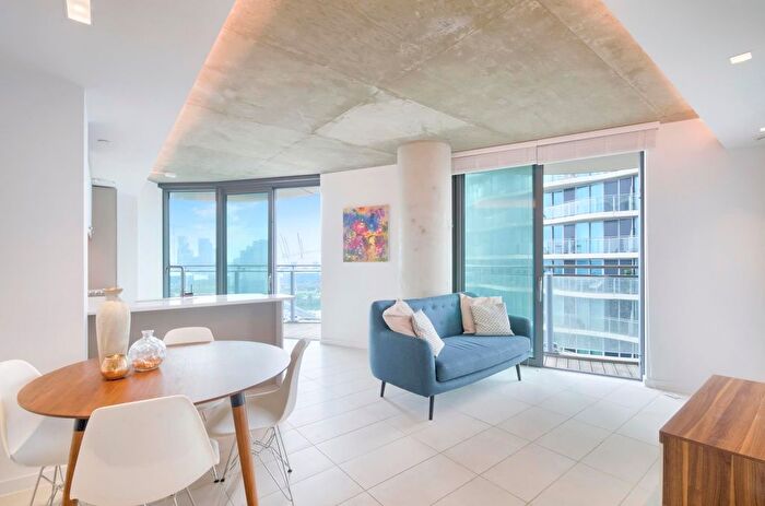 1 Bedroom Flat To Rent In Hoola Building, East Tower, London, E16