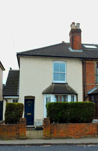 2 Bedroom Semi-Detached House To Rent In Baddow Road, Chelmsford, CM2