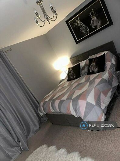 2 Bedroom Flat To Rent In Lawnhurst Avenue, Manchester, M23