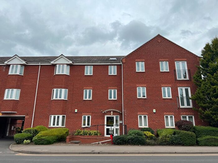 2 Bedroom Flat To Rent In Carlton Court, Nuneaton Road, Bedworth, Warwickshire, CV12