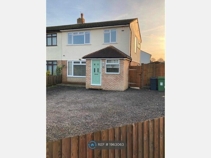 3 Bedroom Semi-Detached House To Rent In Forstal Lane, Coxheath, Maidstone, ME17