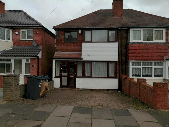 3 Bedroom Semi-Detached House To Rent In Perry Wood Road, Great Barr, Birmingham, B42