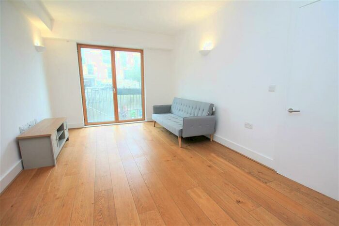 2 Bedroom Flat To Rent In Stroudley Road, Brighton, BN1