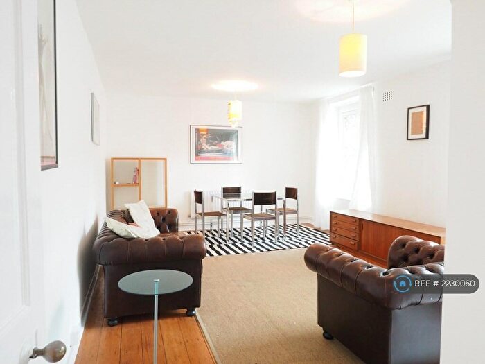 3 Bedroom Flat To Rent In Allerton House, London, N1