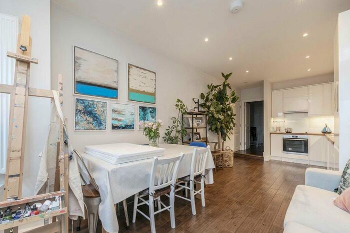 1 Bedroom Flat To Rent In Garratt Lane, London, SW17