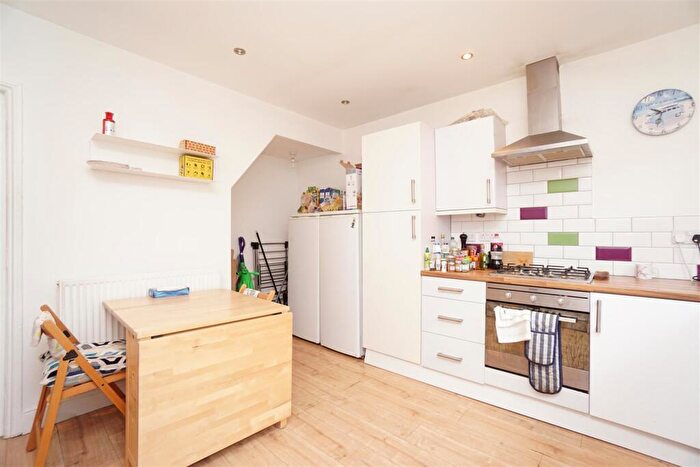 2 Bedroom Terraced House To Rent In Heavygate Road, Crookes, Sheffield, S10