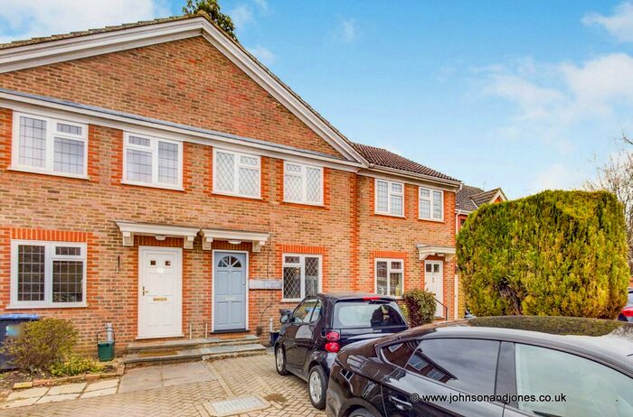 2 Bedroom Terraced House To Rent In Riversdell Close, Chertsey, KT16