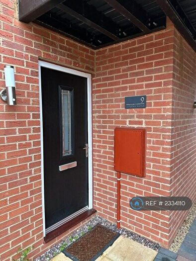 1 Bedroom Semi-Detached House To Rent In Lithgows Avenue, Brooklands, Milton Keynes, MK10