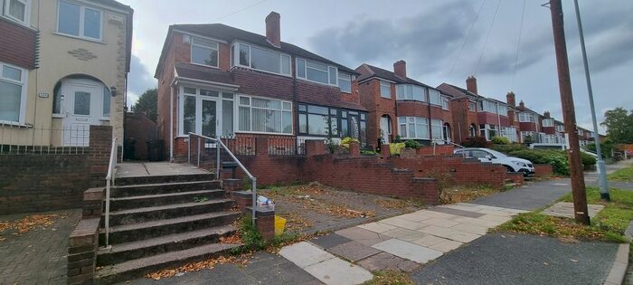 3 Bedroom Semi-Detached House To Rent In Turnberry Road, Birmingham, B42
