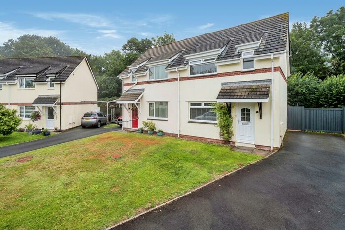 3 Bedroom Semi-Detached House For Sale In Meadow Drive, Brixton, Plymouth, PL8