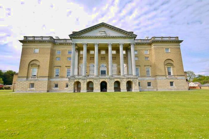 2 Bedroom Apartment To Rent In Thorndon Hall, Thorndon Park, Brentwood, CM13