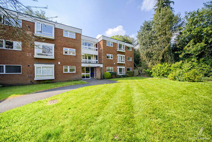 2 Bedroom Apartment For Sale In Hindon Square, Vicarage Road, Edgbaston, B15