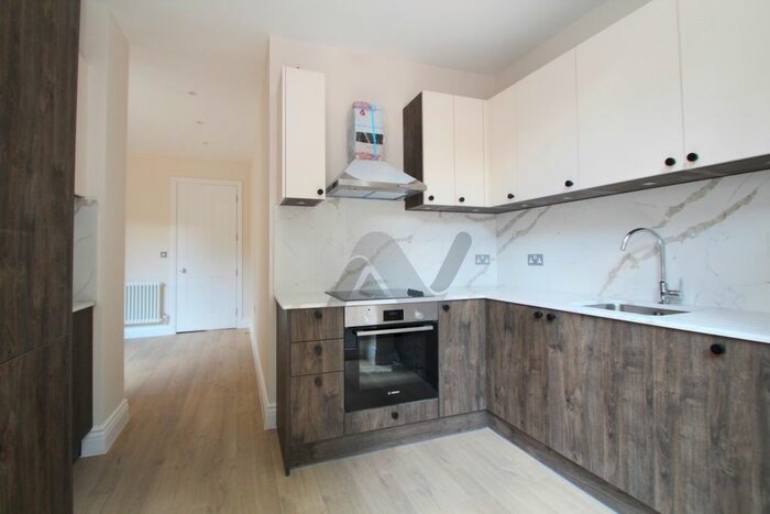 1 Bedroom Flat To Rent In Crouch Hill, Crouch End, N8