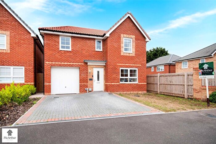 4 Bedroom Detached House For Sale In Avon Road, Harworth & Bircotes, Doncaster, South Yorkshire, DN11