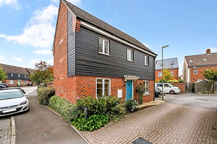 3 Bedroom Detached House For Sale In Quicksilver Way, Andover, SP11