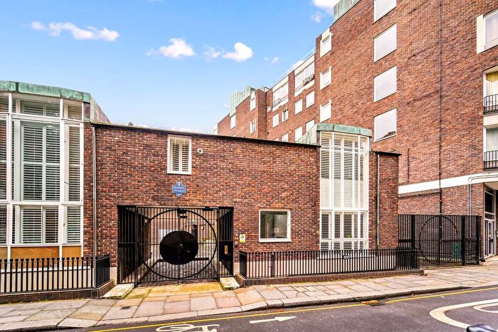 1 Bedroom Terraced House To Rent In Sedding Street, London, SW1X