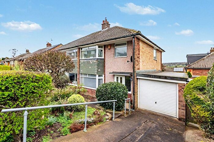 3 Bedroom Semi Detached House For Sale In Moseley Wood Drive, Cookridge, Leeds, LS16