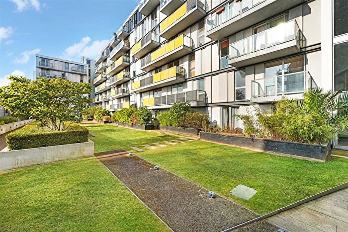 1 Bedroom Flat For Sale In Hudson Apartments, New River Village, Hornsey, N8