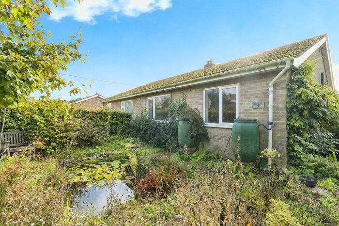2 Bedroom Semi-Detached Bungalow For Sale In Meadow View, Little Barningham, Norwich, NR11