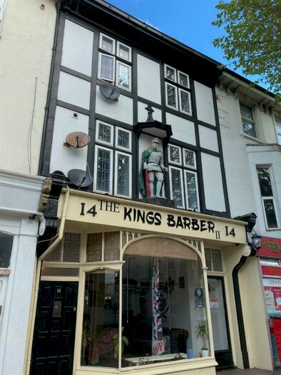 1 Bedroom Flat To Rent In Pevensey Road, Eastbourne, BN21