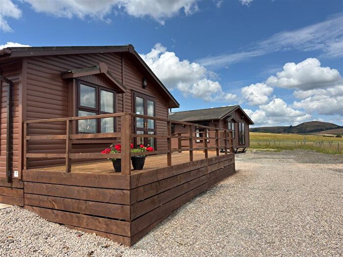 2 Bedroom Detached Bungalow For Sale In Penrhos Park Lodges, Meifod, SY22