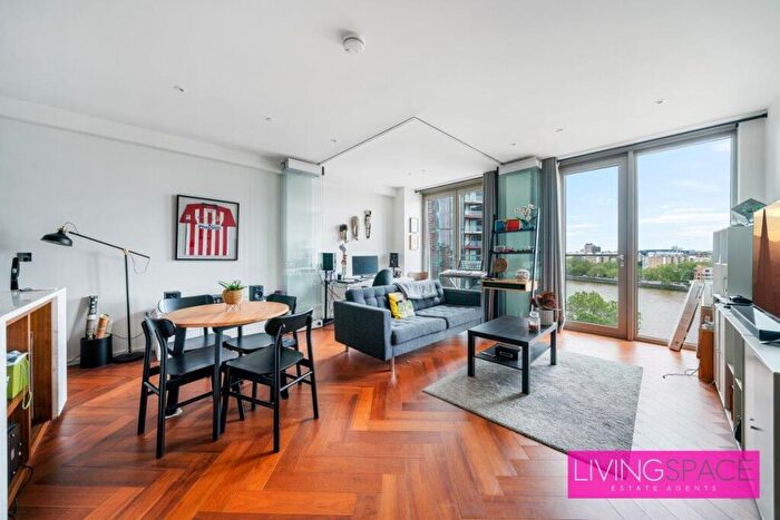 1 Bedroom Flat For Sale In Capital Building, New Union Square, SW11