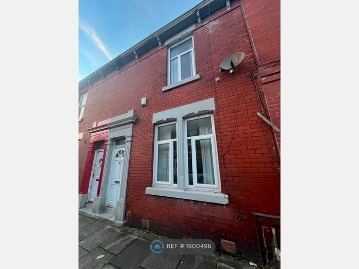 2 Bedroom Terraced House To Rent In Waterloo Terrace, Preston, PR2