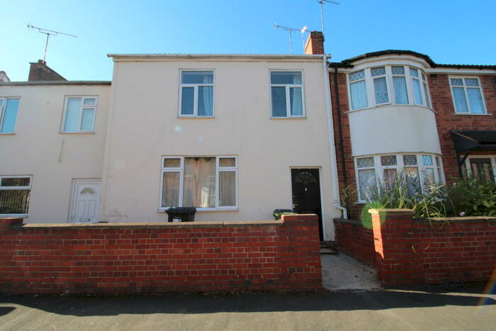 6 Bedroom Terraced House To Rent In Grove Place, Leamington Spa, CV31