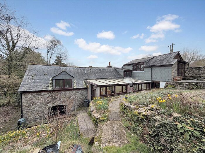 3 Bedroom Detached House For Sale In Bathpool, Launceston, Cornwall, PL15
