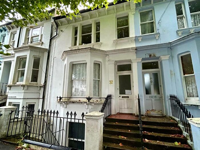 2 Bedroom Apartment To Rent In Clyde Road, Brighton, BN1