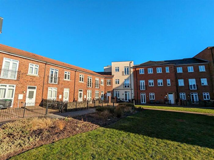 2 Bedroom Apartment To Rent In Hestercombe House, Gorcott Lane, Solihull, B90
