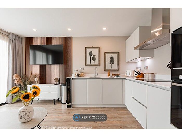 1 Bedroom Flat To Rent In The Glass House, Hull, HU1